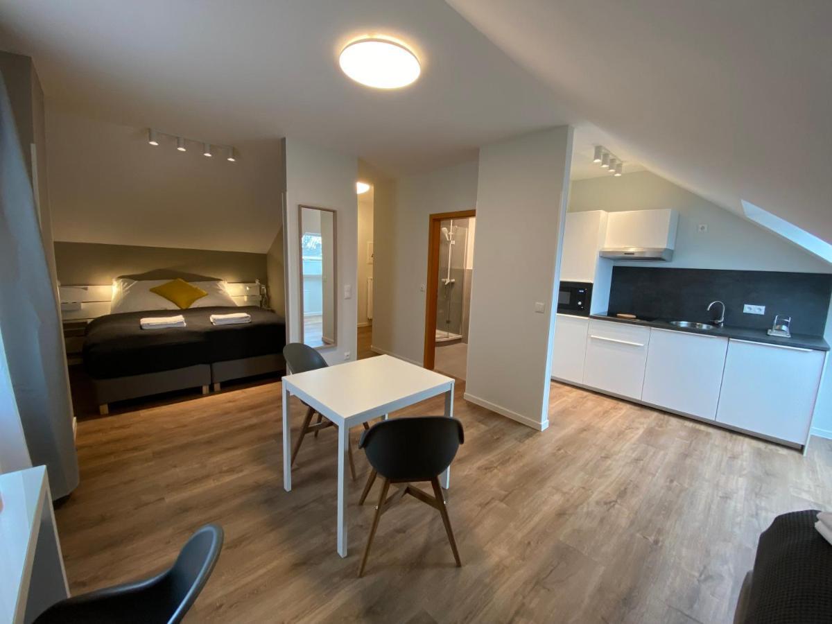 Zur Waldlust Hotell Frankfurt am Main Exteriör bild